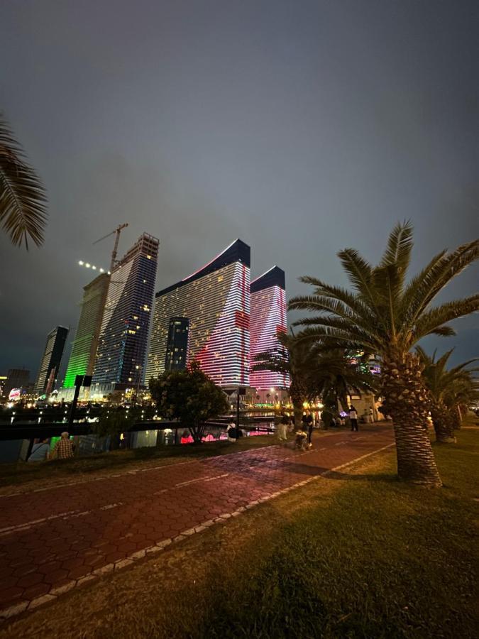Batumi Orbi City Wonderful Sea View Ngoại thất bức ảnh